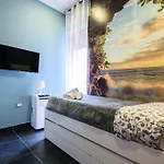 City Life - Per 9 Persone Al Centro Apartamento *