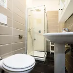 City Life - Per 9 Persone Al Centro Apartamento *